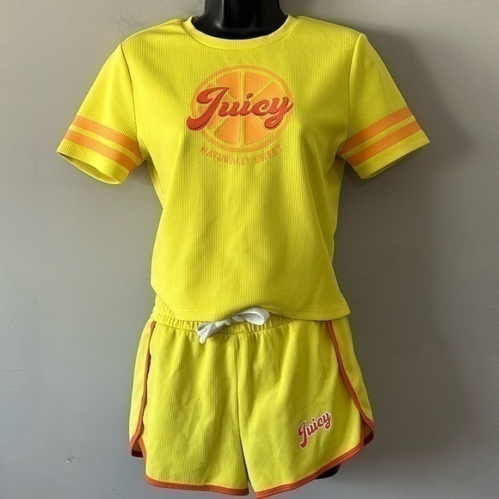 Juicy By Juicy logo top and runner shorts set size S/M EUC